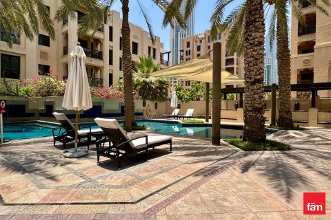 Apartment in Old Town, Dubai, UAE 1 bedroom, 76.1 sq.m. № 612744 - photo 17
