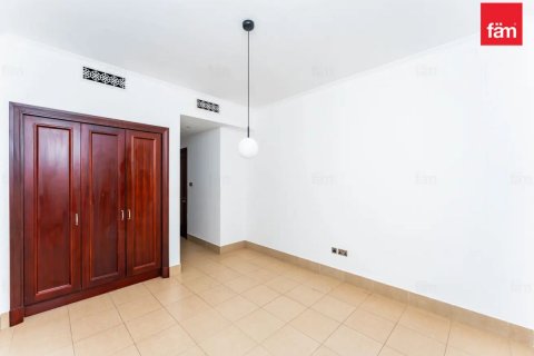 Apartment in Old Town, Dubai, UAE 1 bedroom, 76.1 sq.m. № 612744 - photo 9