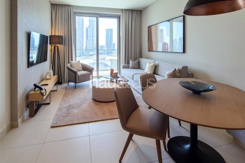 Apartment in Downtown Dubai (Downtown Burj Dubai), Dubai, UAE 2 bedrooms, 113 sq.m. № 626820 - photo 2