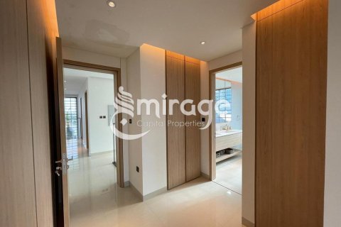 Villa til salg i Saadiyat Island, Abu Dhabi, UAE 4 soveværelser, 464.7 kvm № 550296 - foto 4