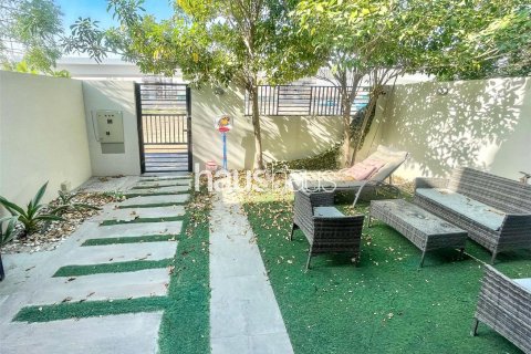 Vila v Jumeirah Park, Dubai, SAE 4 ložnice, 188 m² Č.: 626849 - fotografie 16