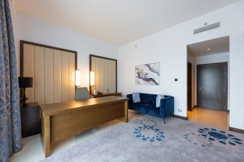 Apartment in The Marina, Abu Dhabi, UAE 3 bedrooms, 263 sq.m. № 594664 - photo 11