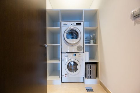 Apartment in The Marina, Abu Dhabi, UAE 3 bedrooms, 263 sq.m. № 594664 - photo 20