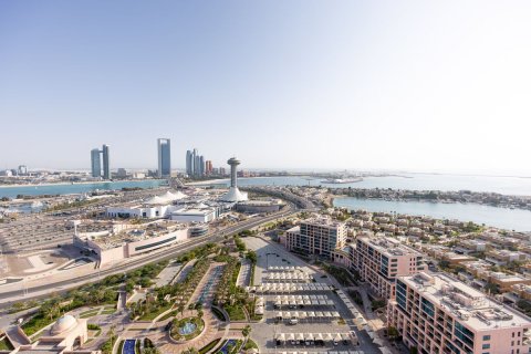 Apartment in The Marina, Abu Dhabi, UAE 3 bedrooms, 263 sq.m. № 594664 - photo 1