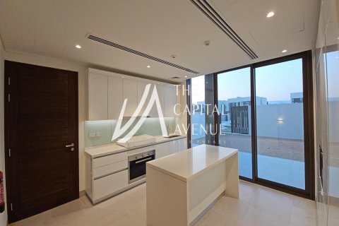 Villa sa Abu Dhabi, UAE 4 silid-tulugan, 841 sq.m. № 605027 - larawan 10