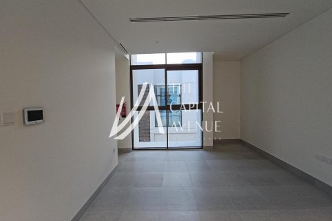 Villa sa Abu Dhabi, UAE 4 silid-tulugan, 841 sq.m. № 605027 - larawan 5