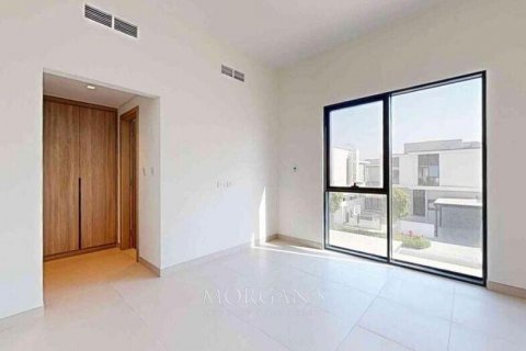 Vila di Al Furjan, Dubai, UAE 4 bilik tidur, 462.7 meter persegi № 545663 - foto 43