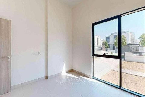 Vila di Al Furjan, Dubai, UAE 4 bilik tidur, 462.7 meter persegi № 545663 - foto 36