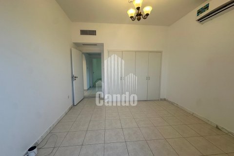Villa in Al Barsha, Dubai, UAE 5 bedrooms, 464.5 sq.m. № 552562 - photo 9