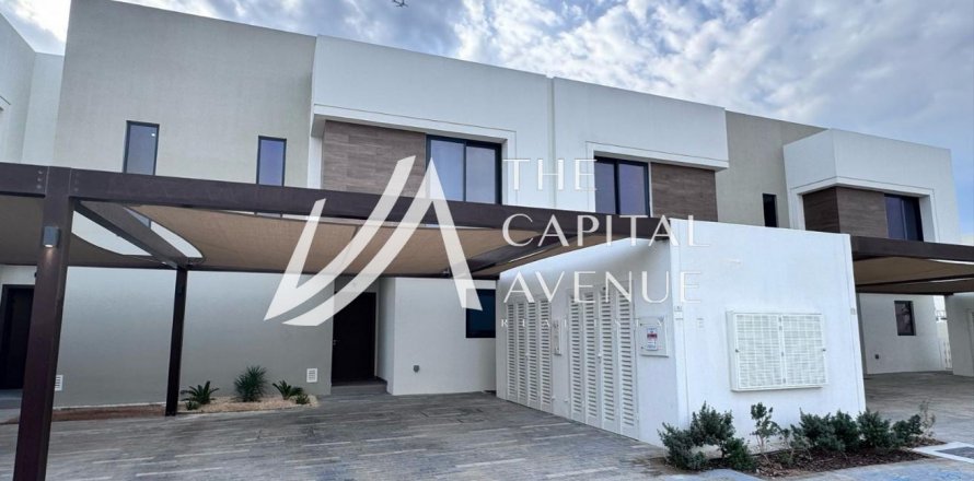 Townhouse on the Yas Island, Abu Dhabi, UAE 2 bedrooms, 125 sq.m. № 605046