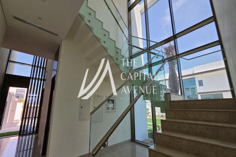 Vila v Abu Dhabi, SAE 5 ložnice, 936 m² Č.: 605048 - fotografie 12