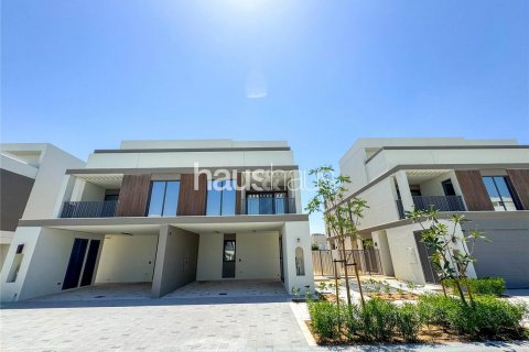 Vila v Tilal Al Ghaf, Dubai, SAE 4 ložnice, 317 m² Č.: 625527 - fotografie 2