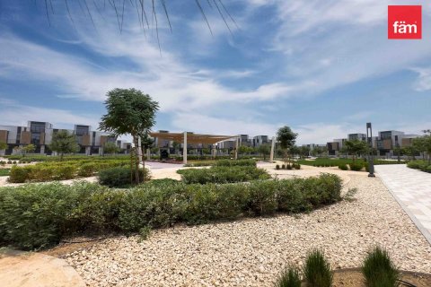 Řadový dům v Dubai, SAE 3 ložnice, 168 m² Č.: 569703 - fotografie 30