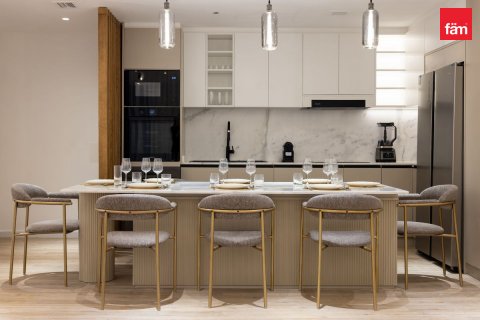 Apartment in Dubai, UAE 3 bedrooms, 166.9 sq.m. № 569829 - photo 7