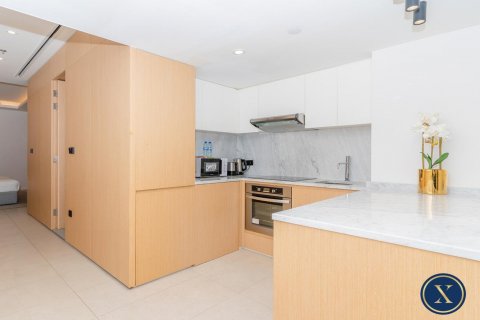 Apartment in Palm Jumeirah, Dubai, UAE 1 room, 63 sq.m. № 628003 - photo 5