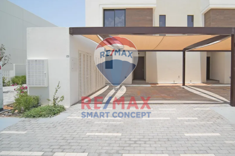 Townhouse on the Yas Island, Abu Dhabi, UAE 3 bedrooms, 166.4 sq.m. № 569364 - photo 12