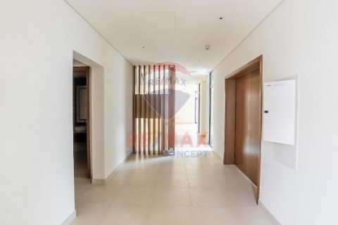 Villa til salg i Yas Island, Abu Dhabi, UAE 6 soveværelser, 650.3 kvm № 569362 - foto 11