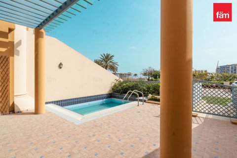 Apartemen di Palm Jumeirah, Dubai, UEA 3 kamar tidur, 276.8 m2 nomor 575185 - foto 24