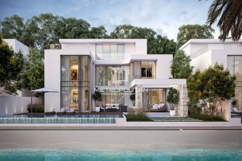Villa in Umm Al Quwain Marina, UAE 7 bedrooms, 2373 sq.m. № 593739 - photo 1