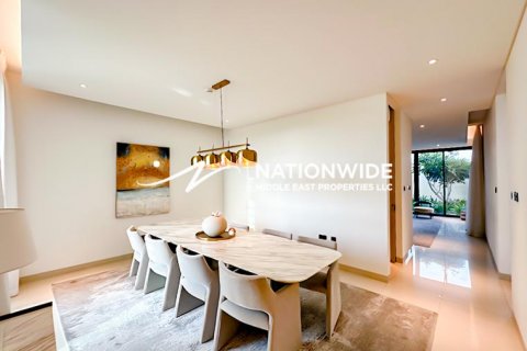 Villa itt: Abu Dhabi, EAE, 4 hálószoba, 465 m², azonosító: 588954 - fénykép 5
