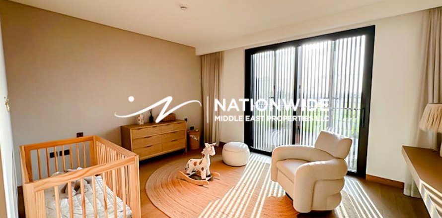 Vila v Abu Dhabi, SAE 5 ložnice, 541 m² Č.: 588952