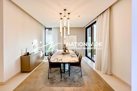 Vila v Abu Dhabi, SAE 5 ložnice, 541 m² Č.: 588952 - fotografie 7
