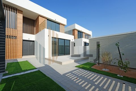 Willa na sprzedaż w Saadiyat Island, Abu Dhabi, ZEA 4 sypialnie, 538 mkw., nr 569064 - zdjęcie 2
