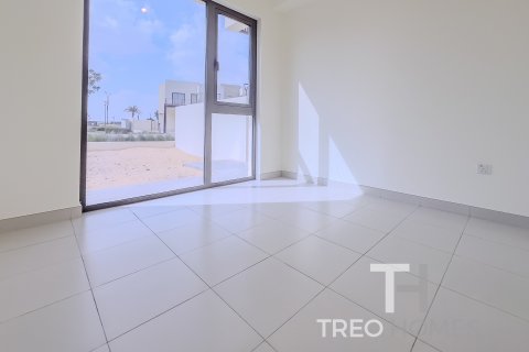 Řadový dům v Dubai South (Dubai World Central), SAE 4 ložnice, 237 m² Č.: 586751 - fotografie 6