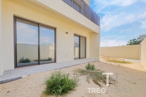 Řadový dům v Dubai South (Dubai World Central), SAE 4 ložnice, 237 m² Č.: 586751 - fotografie 1