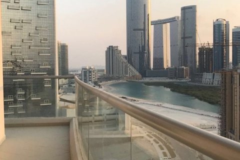 Apartment in Al Reem Island, Abu Dhabi, UAE 2 bedrooms, 121 sq.m. № 593894 - photo 1