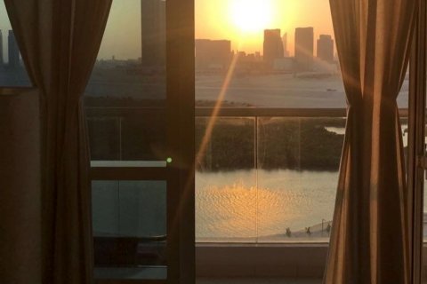 Apartment in Al Reem Island, Abu Dhabi, UAE 2 bedrooms, 121 sq.m. № 593894 - photo 5