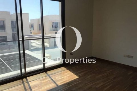 Vila na Saadiyat Island, Abu Dhabi, SAE 7 ložnice, 929 m² Č.: 608641 - fotografie 12