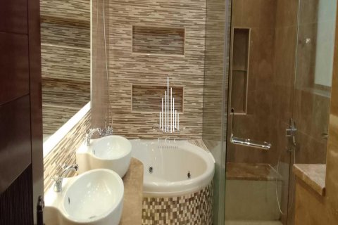 Vila di Al Bateen, Abu Dhabi, UEA 6 kamar tidur, 1800 m2 nomor 577281 - foto 14