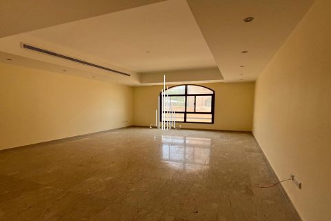 阿联酋 Abu Dhabi Khalifa City 待租 : 5 卧, 434.7 平方米 , 编号577287 - 照片 8