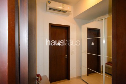 Villa in Reem, Dubai, UAE 3 bedrooms, 238 sq.m. № 625665 - photo 6