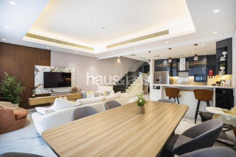 Řadový dům v Al Furjan, Dubai, SAE 3 ložnice, 294 m² Č.: 625647 - fotografie 1
