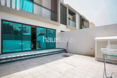 Řadový dům v Al Furjan, Dubai, SAE 3 ložnice, 294 m² Č.: 625647 - fotografie 6
