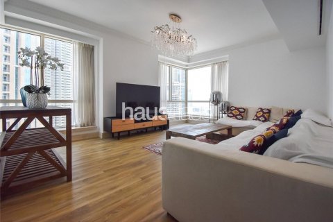 Apartment in Dubai Marina, Dubai, UAE 3 bedrooms, 218 sq.m. № 625649 - photo 2