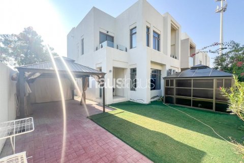 Vila v Reem, Dubai, SAE 3 ložnice, 237 m² Č.: 625585 - fotografie 2