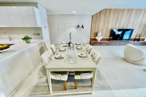 Apartment in Al Reem Island, Abu Dhabi, UAE 3 bedrooms, 151.4 sq.m. № 590804 - photo 7