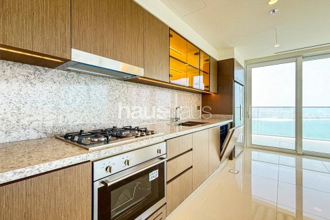 Apartment in Dubai Harbour, Dubai, UAE 2 bedrooms, 145 sq.m. № 626565 - photo 3