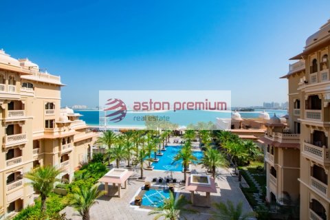 Apartament në Palm Jumeirah, Dubai, Emiratet e Bashkuara Arabe 2 dhoma gjumi, 172.4 m2. № 624029 - Foto 1