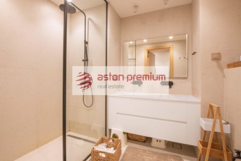 Apartament në Palm Jumeirah, Dubai, Emiratet e Bashkuara Arabe 2 dhoma gjumi, 172.4 m2. № 624029 - Foto 19