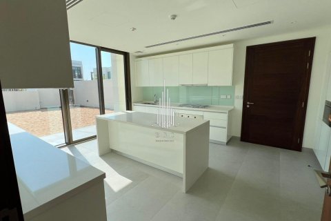 Vila di Abu Dhabi, UEA 4 kamar tidur, 721.9 m2 nomor 550723 - foto 7