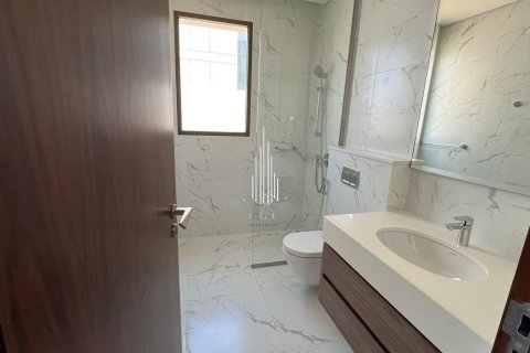 Vila di Abu Dhabi, UEA 4 kamar tidur, 721.9 m2 nomor 550723 - foto 6