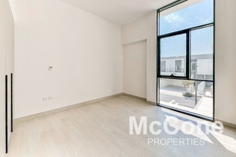 Řadový dům v Al Furjan, Dubai, SAE 3 ložnice, 255.02 m² Č.: 587051 - fotografie 5