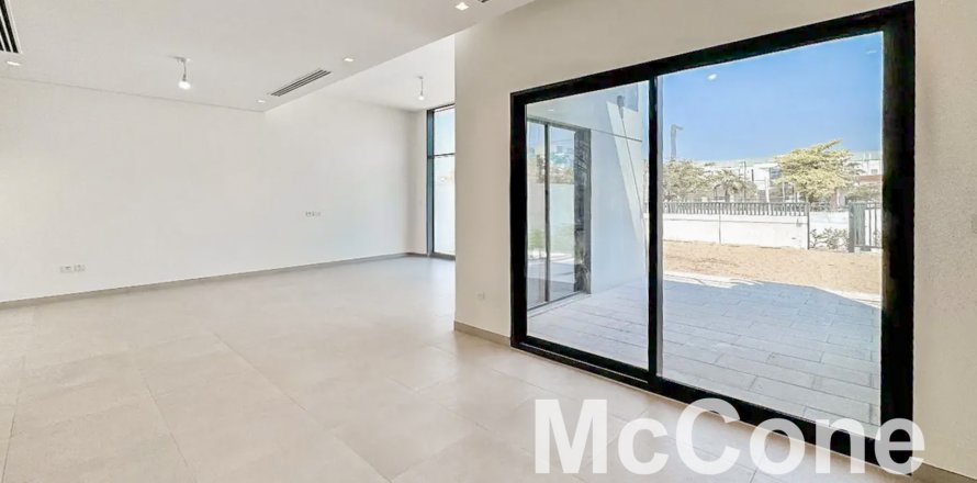 Řadový dům v Al Furjan, Dubai, SAE 3 ložnice, 255.02 m² Č.: 587051