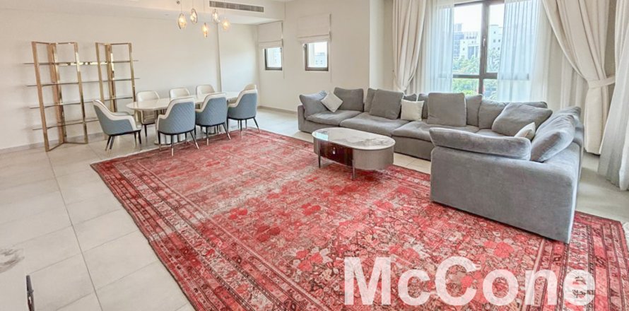 Byt v Umm Suqeim, Dubai, SAE 4 ložnice, 261.61 m² Č.: 587048