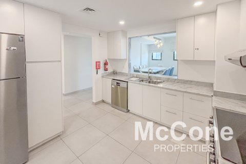 Byt v Umm Suqeim, Dubai, SAE 4 ložnice, 261.61 m² Č.: 587048 - fotografie 6