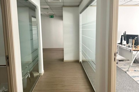 Üürile anda kontor asukohaga Sheikh Zayed Road, Dubai, AÜE: 182 m² Nr 594985 - pilt 5